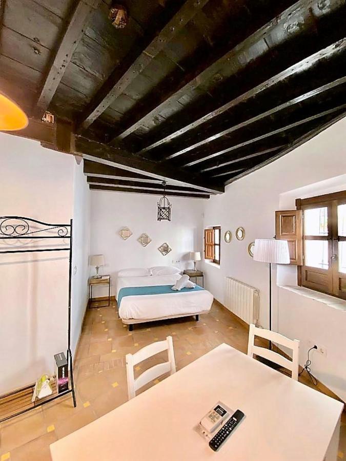 Suites Casa De Las Columnas Granada Kültér fotó