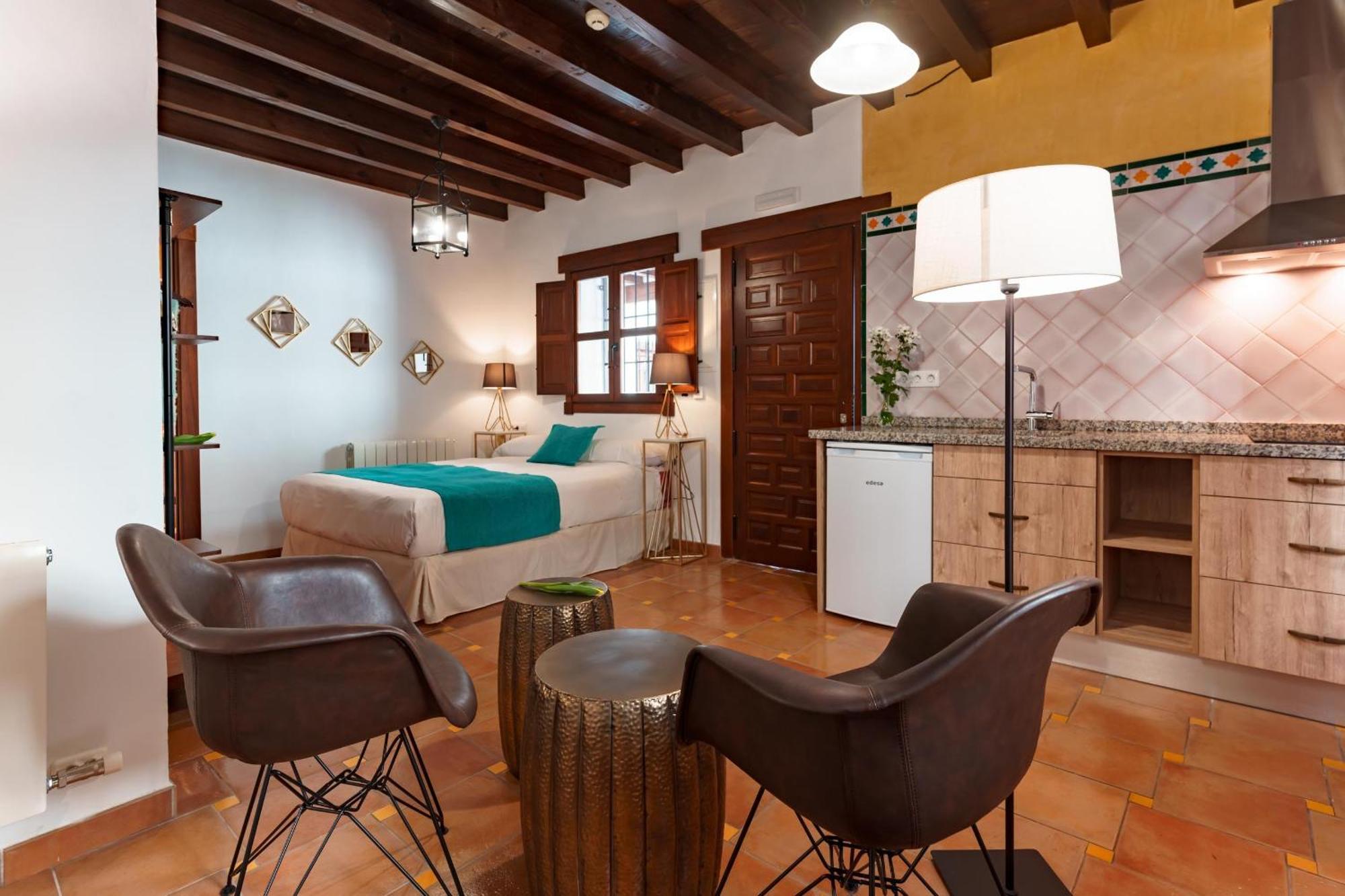 Suites Casa De Las Columnas Granada Kültér fotó